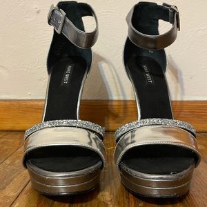 Nine West Firstmet Silver platform sandal heels